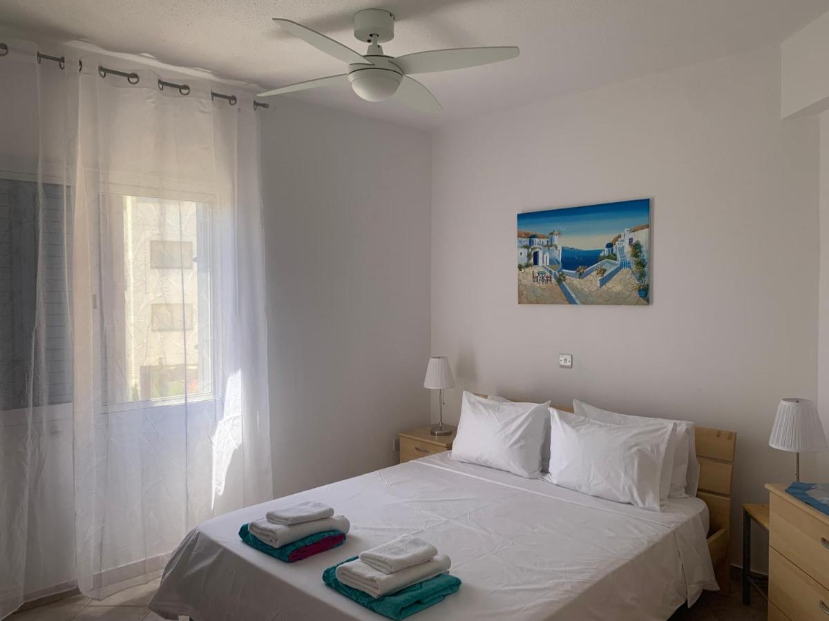 Kings Palace - Stylish, Modern 2 Bed With Sea Views Paphos Extérieur photo