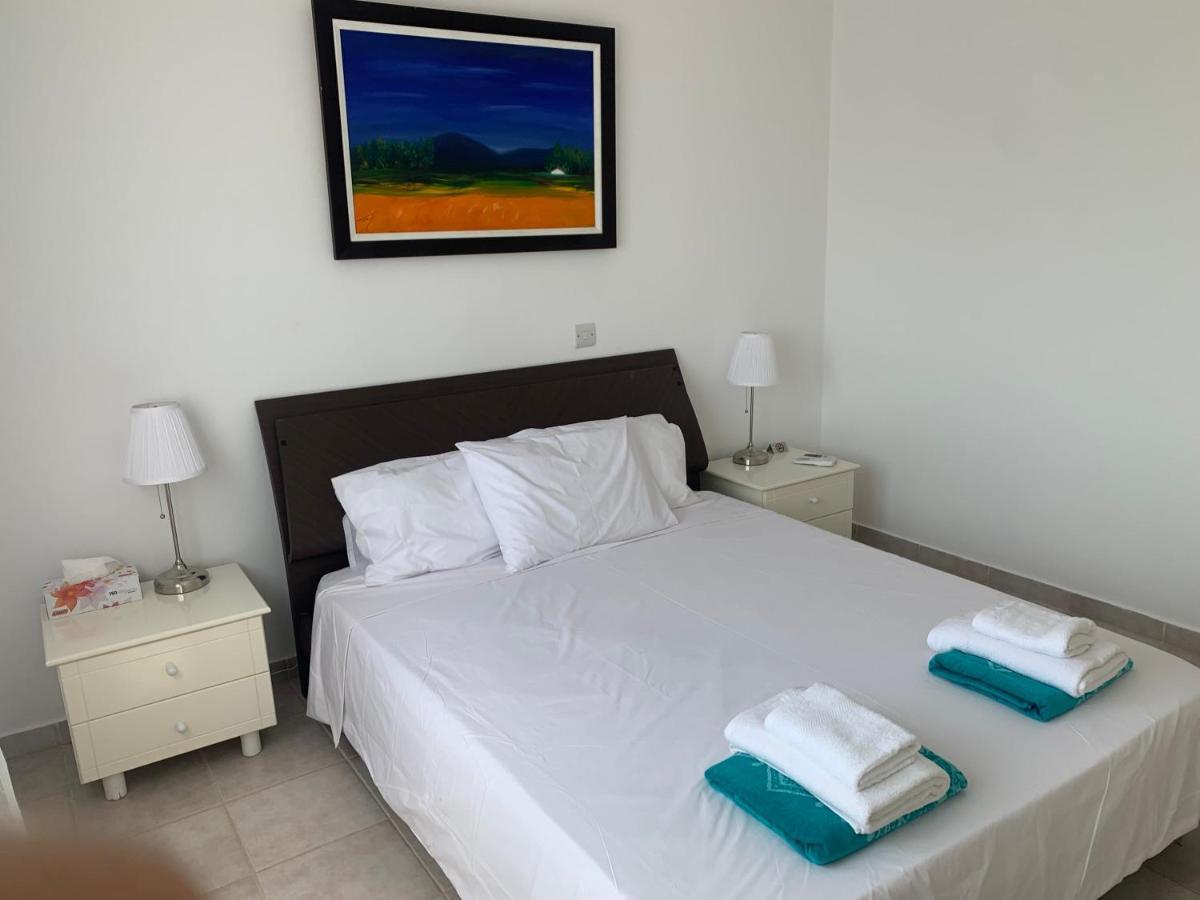 Kings Palace - Stylish, Modern 2 Bed With Sea Views Paphos Extérieur photo