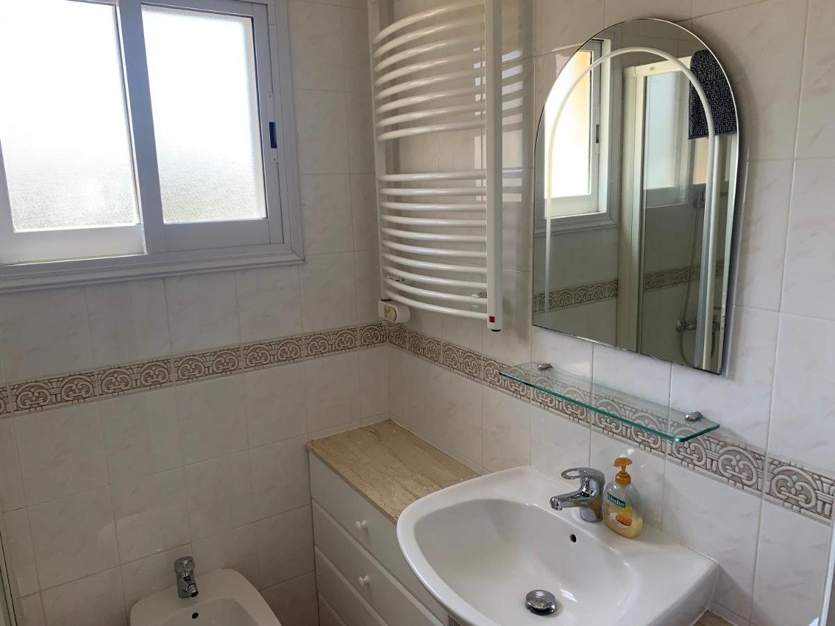 Kings Palace - Stylish, Modern 2 Bed With Sea Views Paphos Extérieur photo