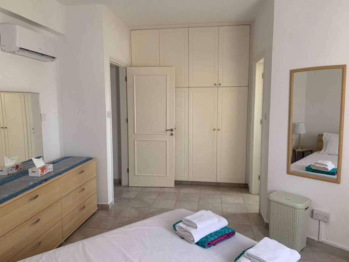 Kings Palace - Stylish, Modern 2 Bed With Sea Views Paphos Extérieur photo